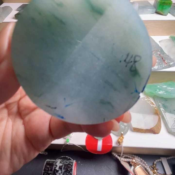 颈饰未镶嵌翡翠天然翡翠