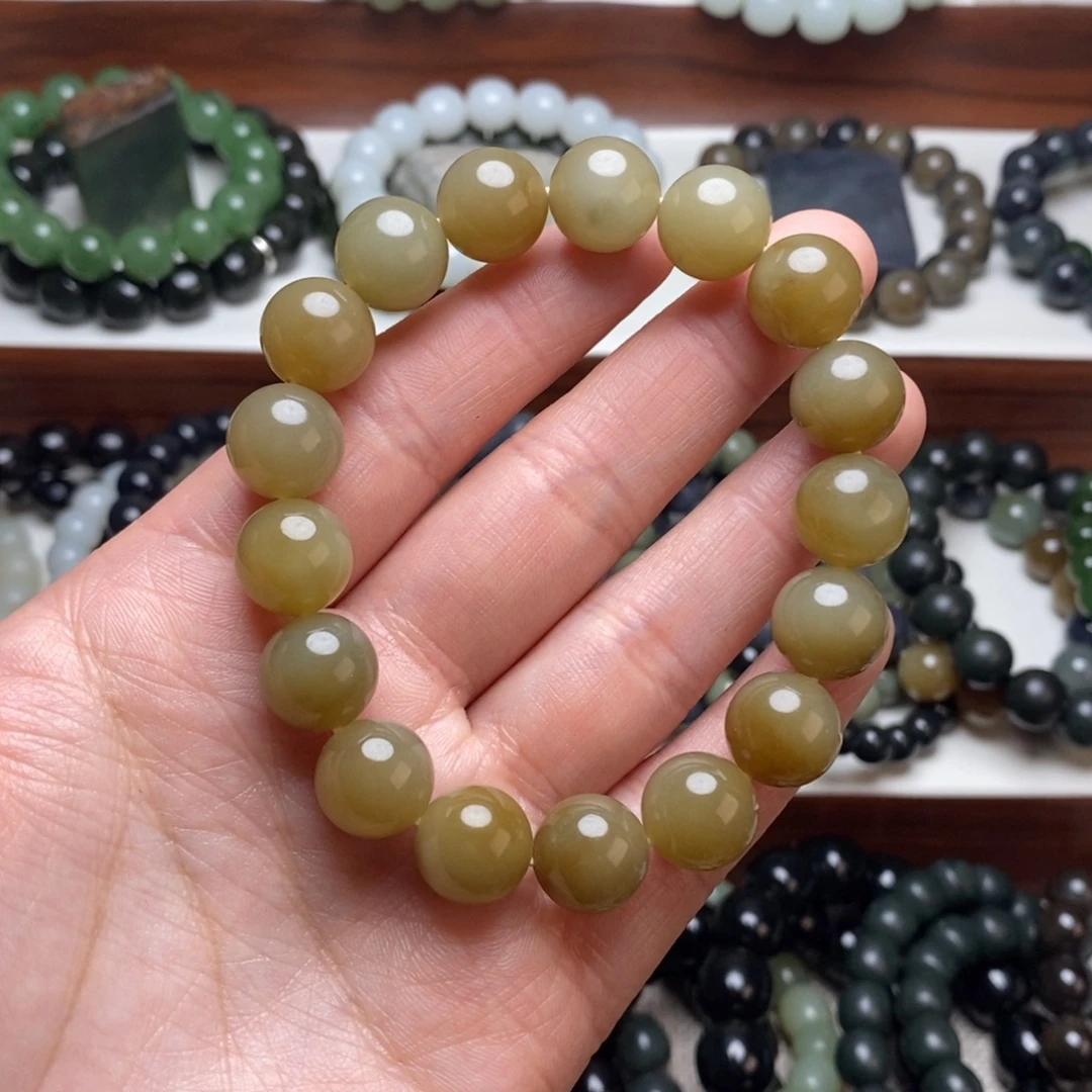 和田玉未镶嵌手串