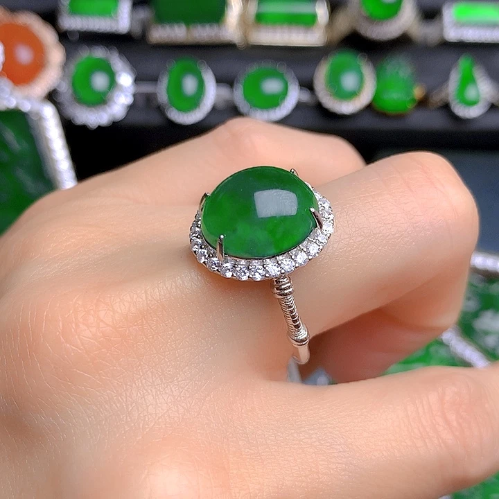 翡翠未镶嵌戒指戒指