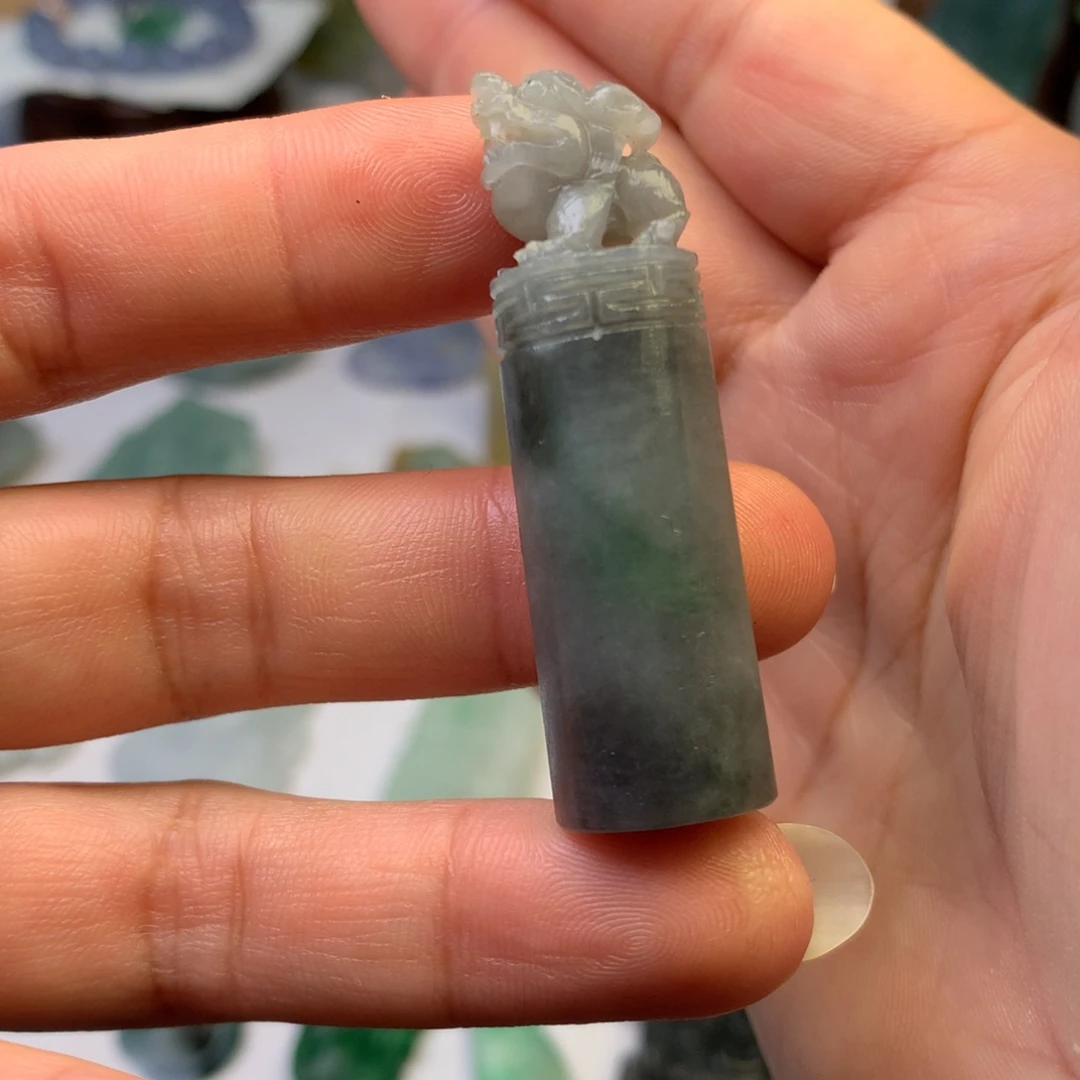 定制翡翠未镶嵌翡翠
