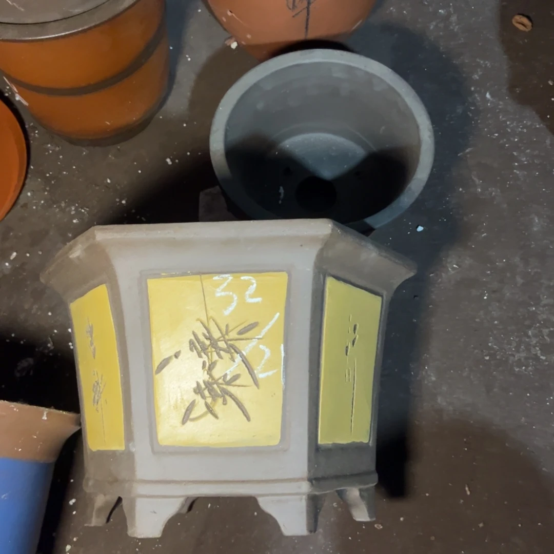 紫砂花盆紫砂花盆