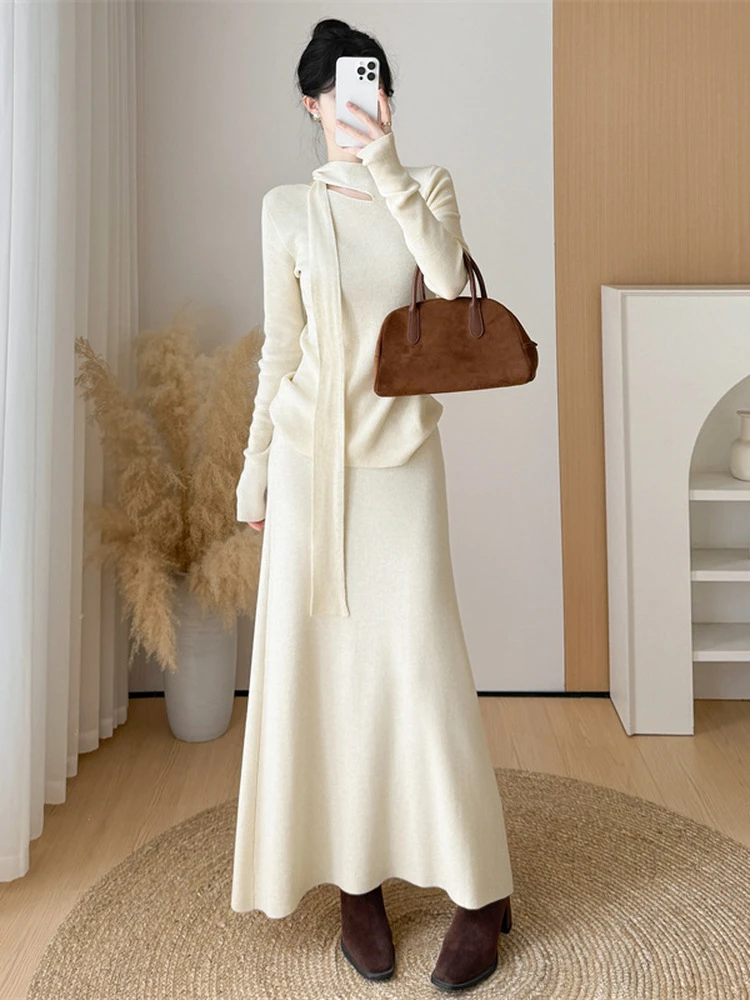 法式高级感针织套装女2025早秋季围巾领上衣气质长款半身裙两件套