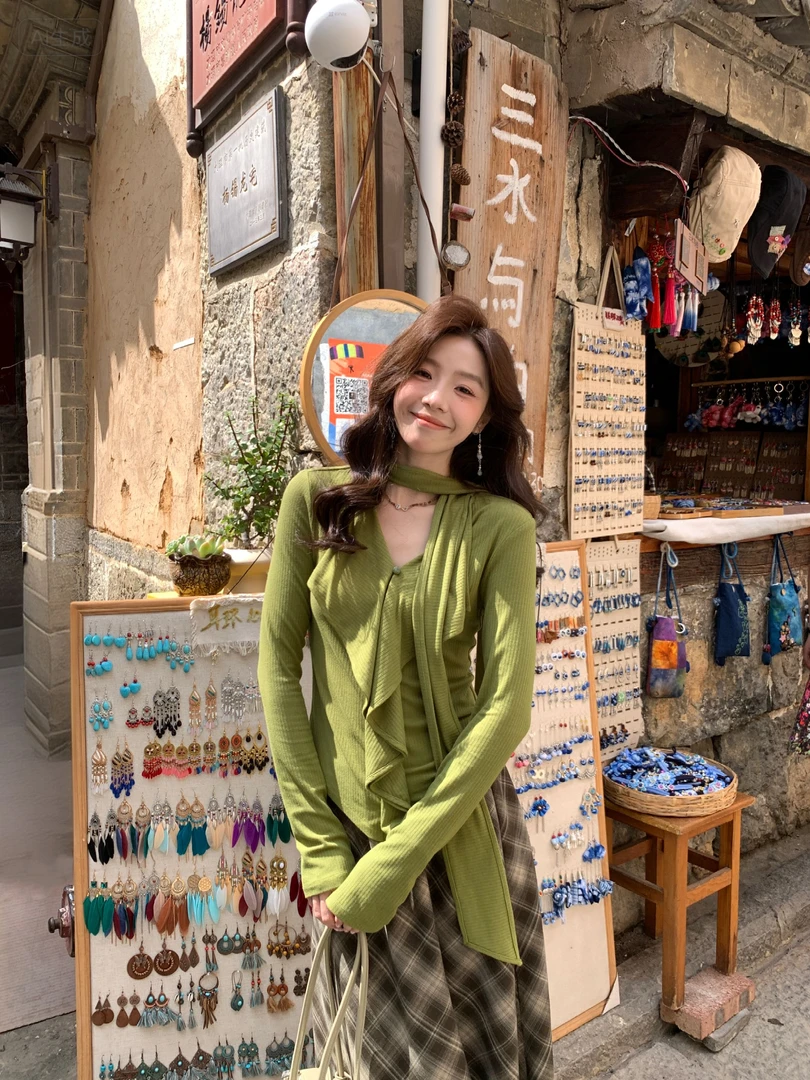 Even一雯【萤火之森】韩系高智感复古温柔气质针织上衣