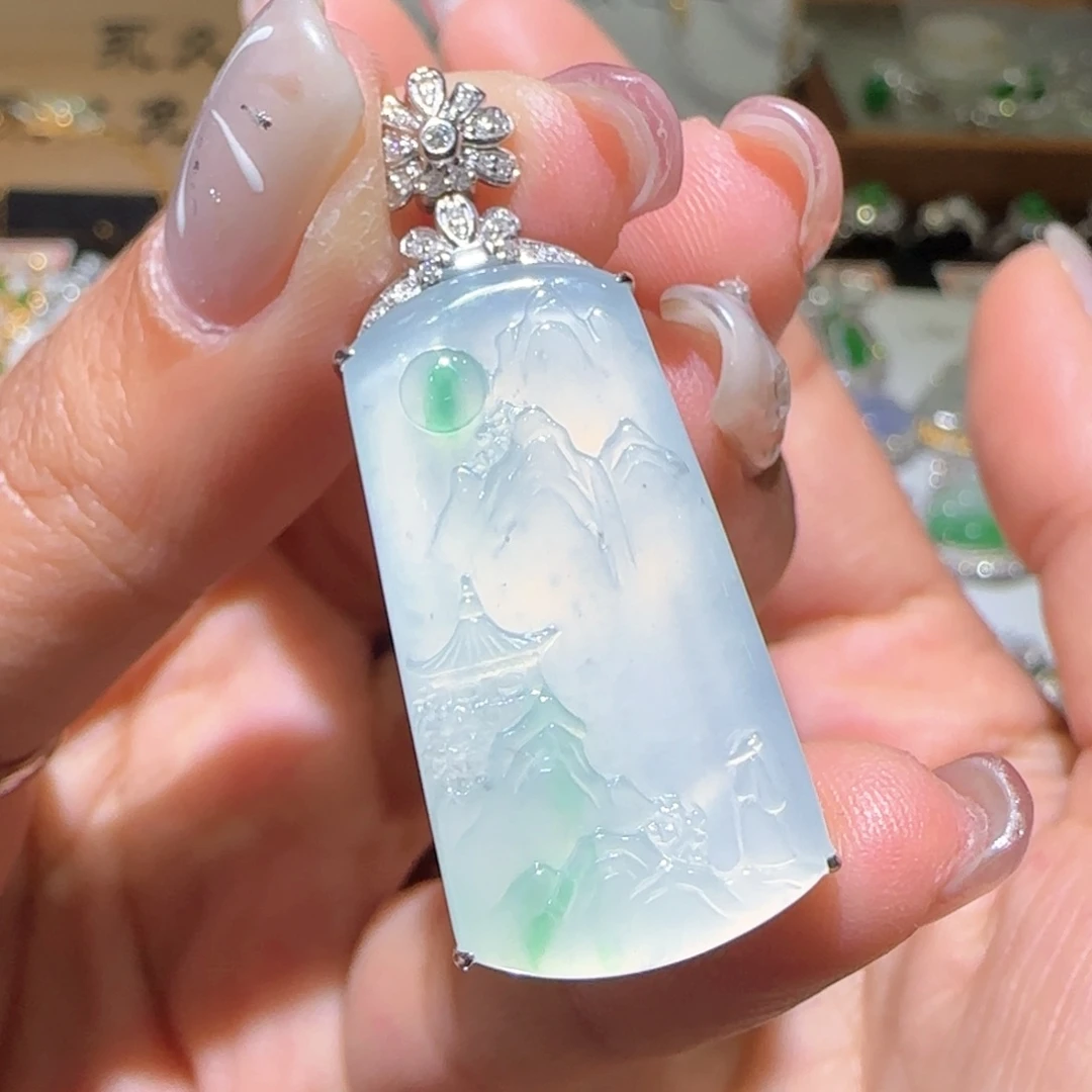 【闪购商品】翡翠颈饰18K金镶嵌缅甸