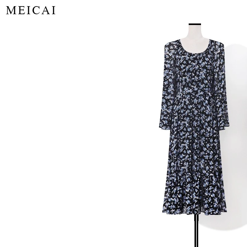 美裁【朱珠同款】蓝色碎花连衣裙女夏新款喇叭袖收腰度假长裙