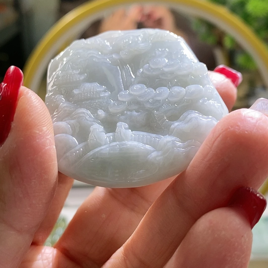 【闪购商品】翡翠颈饰未镶嵌山水