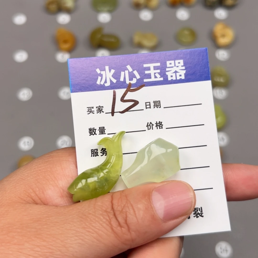蛇纹石玉未镶嵌颈饰C****?瑕疵不退不换