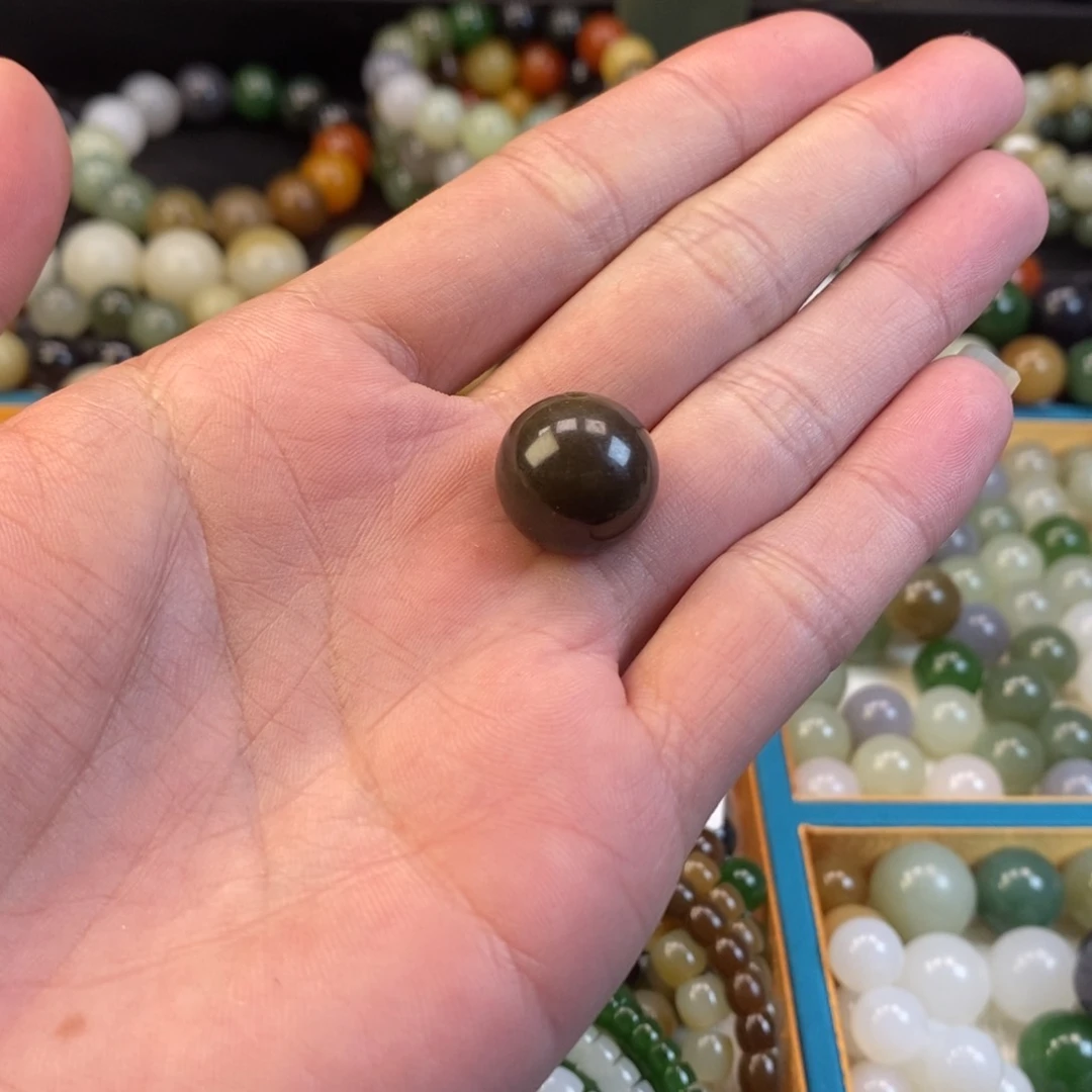 和田玉手串未镶嵌卡16巧克力糖单珠