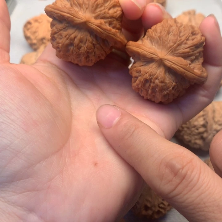 把件文玩核桃血麒麟41