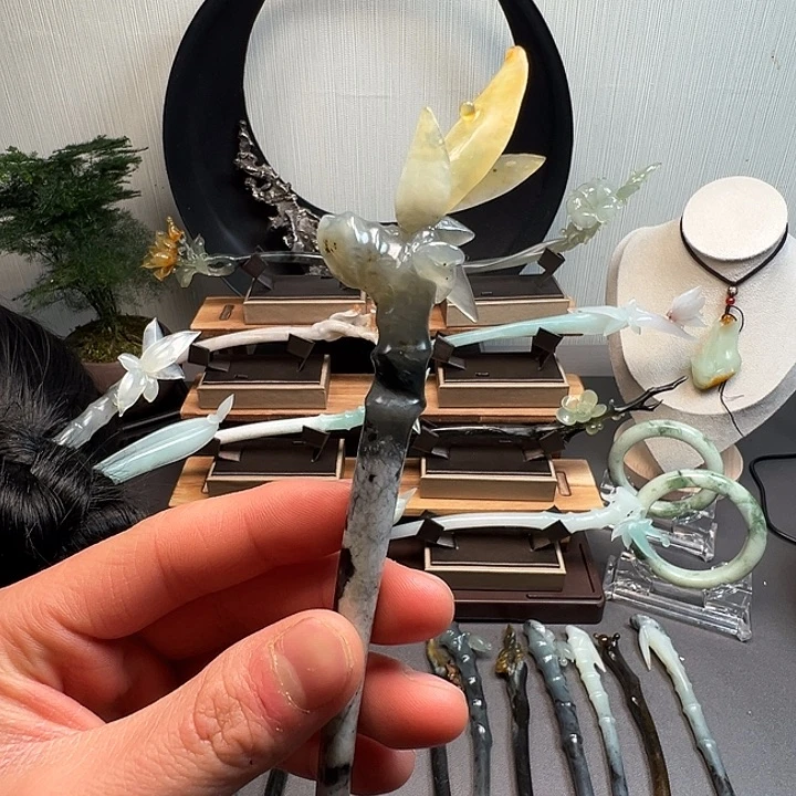 蛇纹石玉未镶嵌发簪