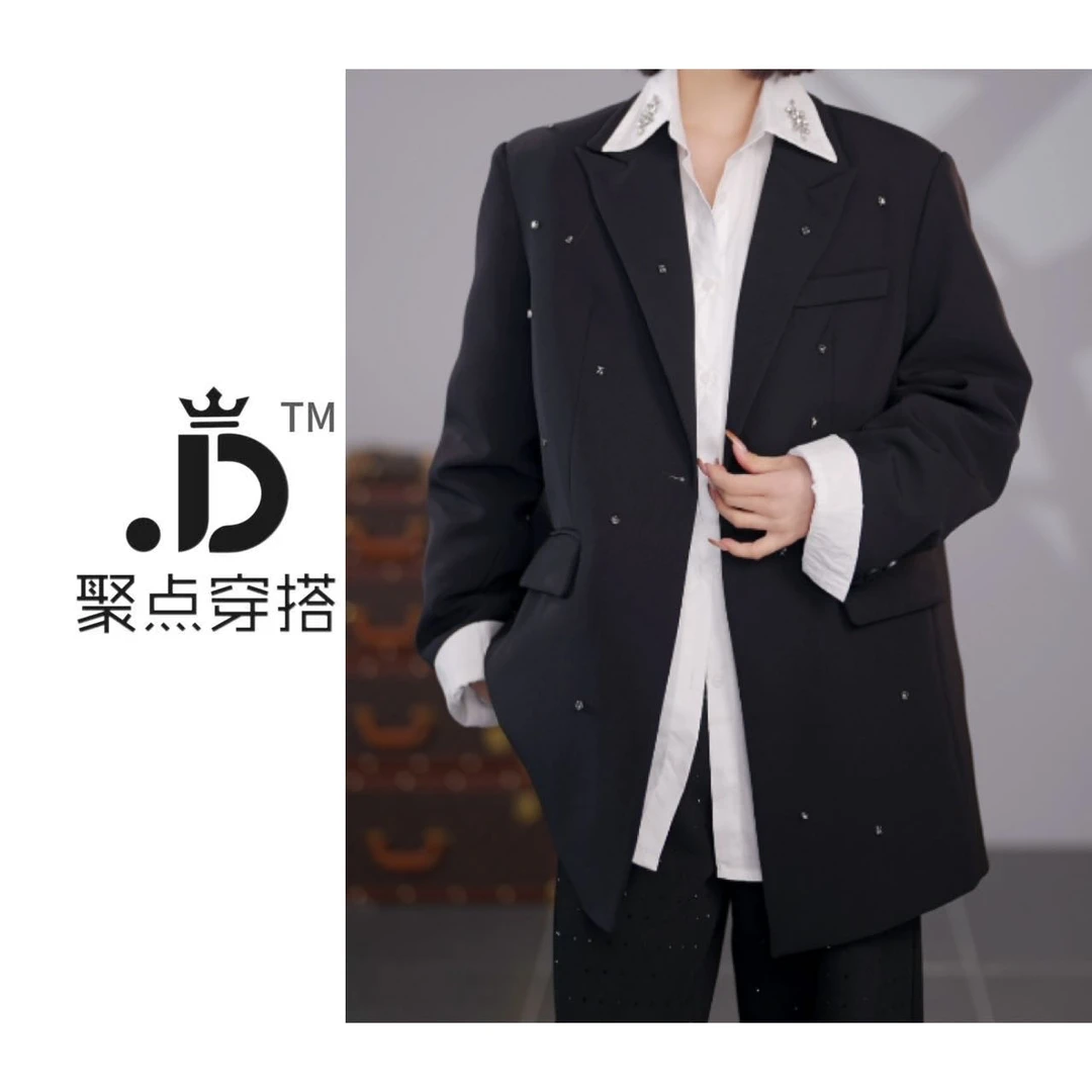 JUDIAN-【风度洒脱】冬季手工定珠羽绒西装外套8jd690319