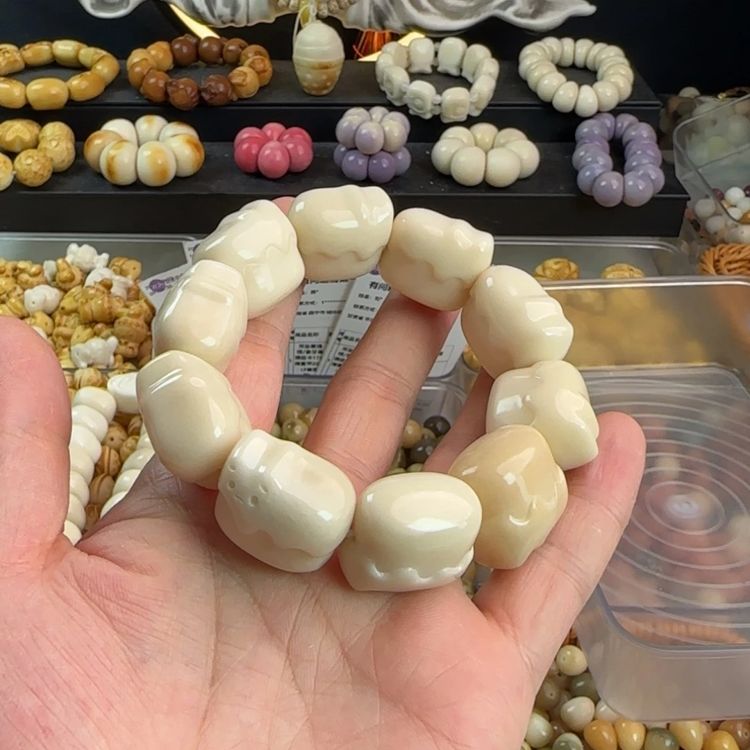 吊坠菩提根/象牙果年糕猫手串一条通货