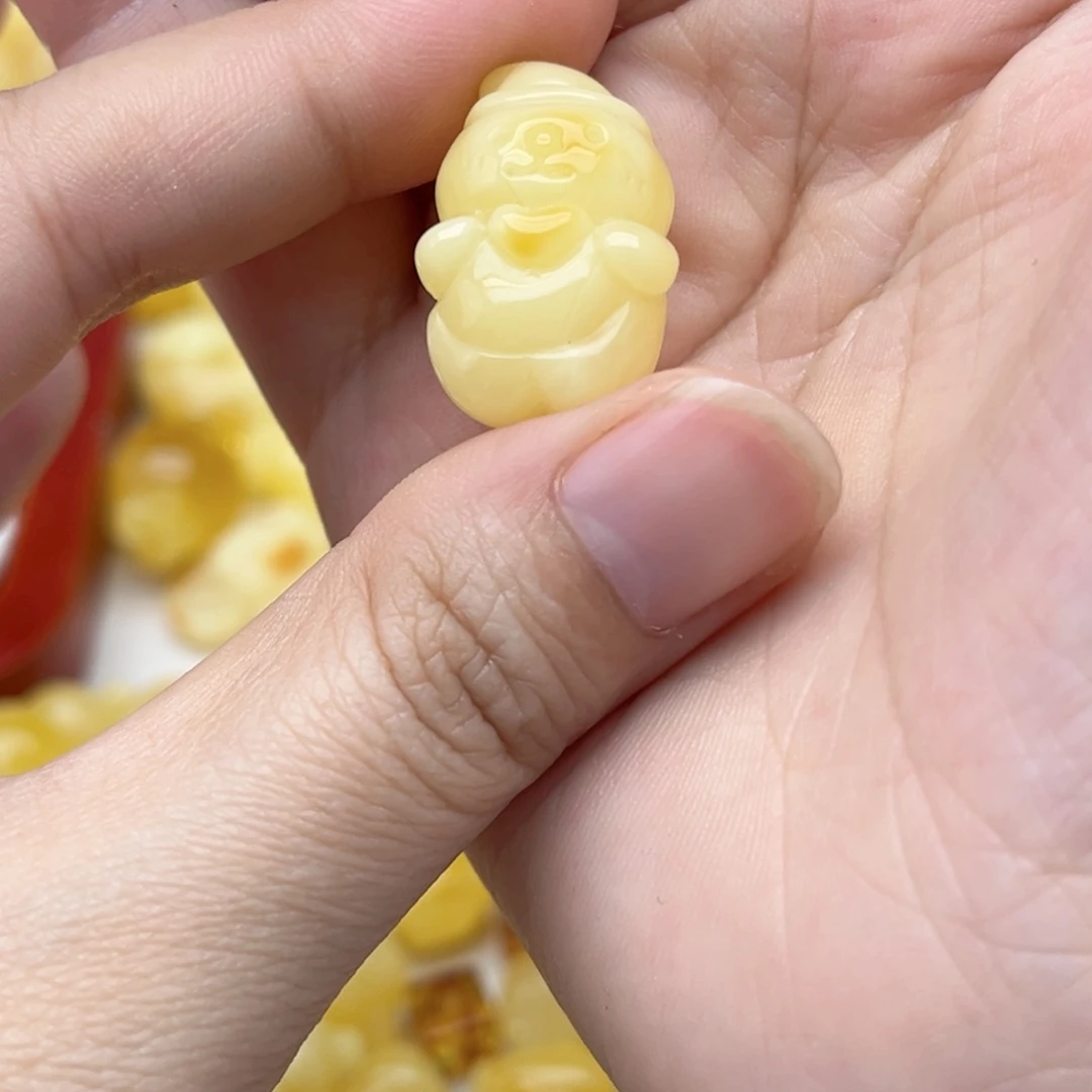 裸石蜜蜡未镶嵌配饰