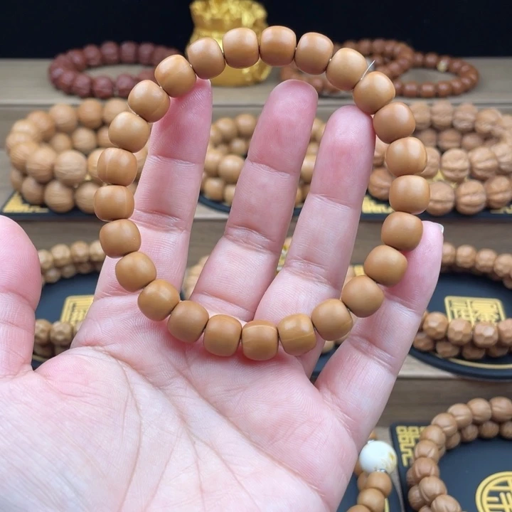 猴头核桃吊坠微微瑕老邢