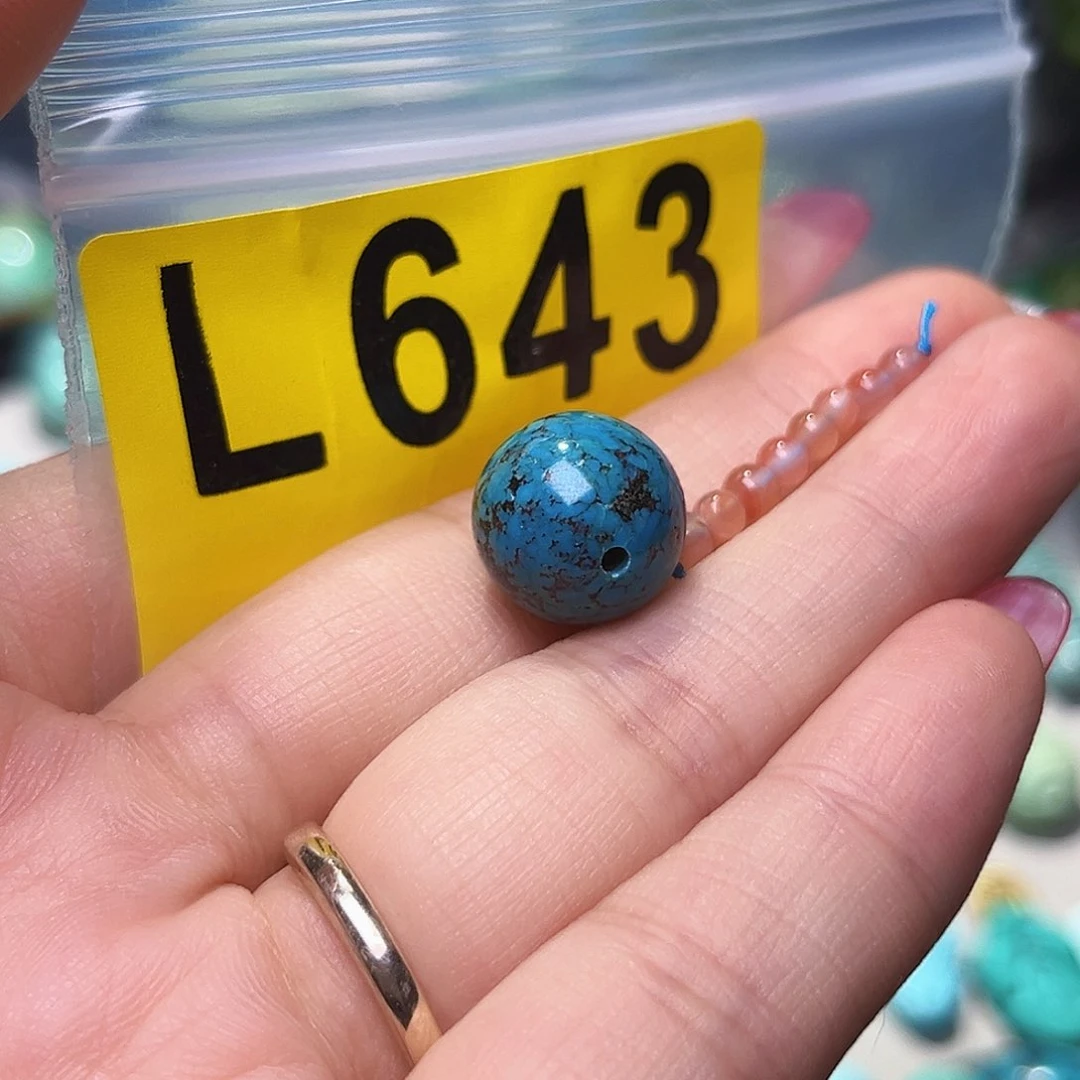 南红玛瑙未镶嵌珠宝半成品