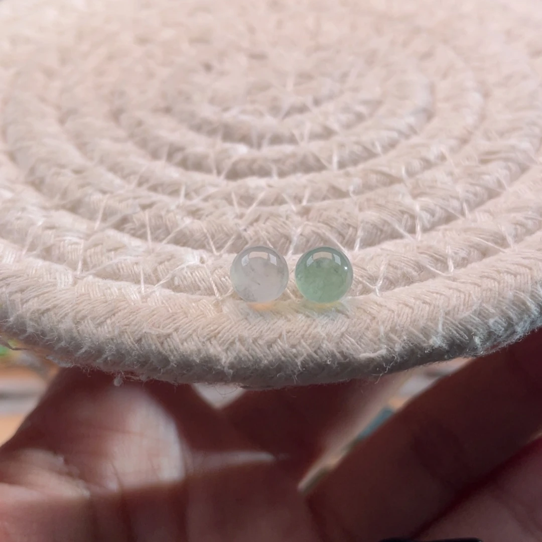 未镶嵌定制翡翠天然缅甸翡翠a货冰乌鸡一对6.3，有小内纹