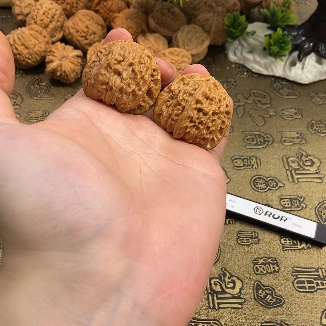 核桃三角白37尺寸112编号底子直不龟背桩型正