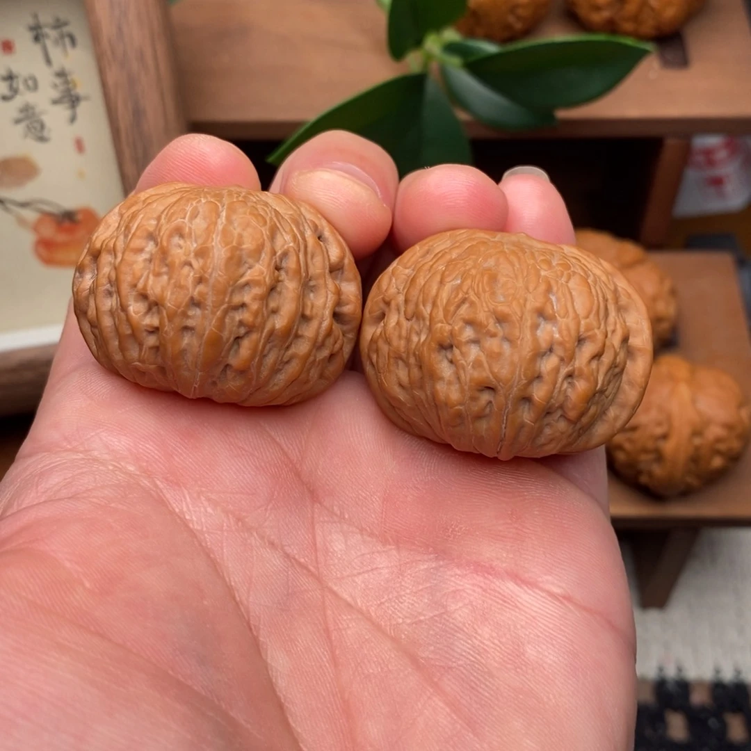 文玩核桃把件铁锤