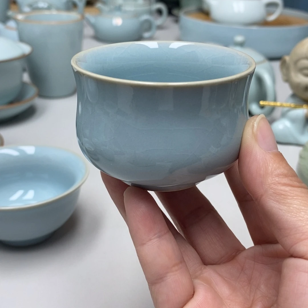 支钉元宝杯带礼盒，