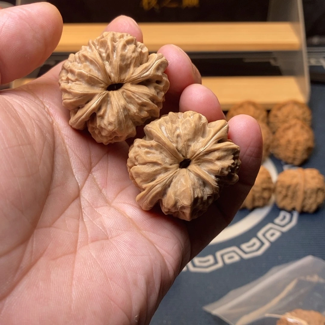 9***3把件文玩核桃40达摩狮子头