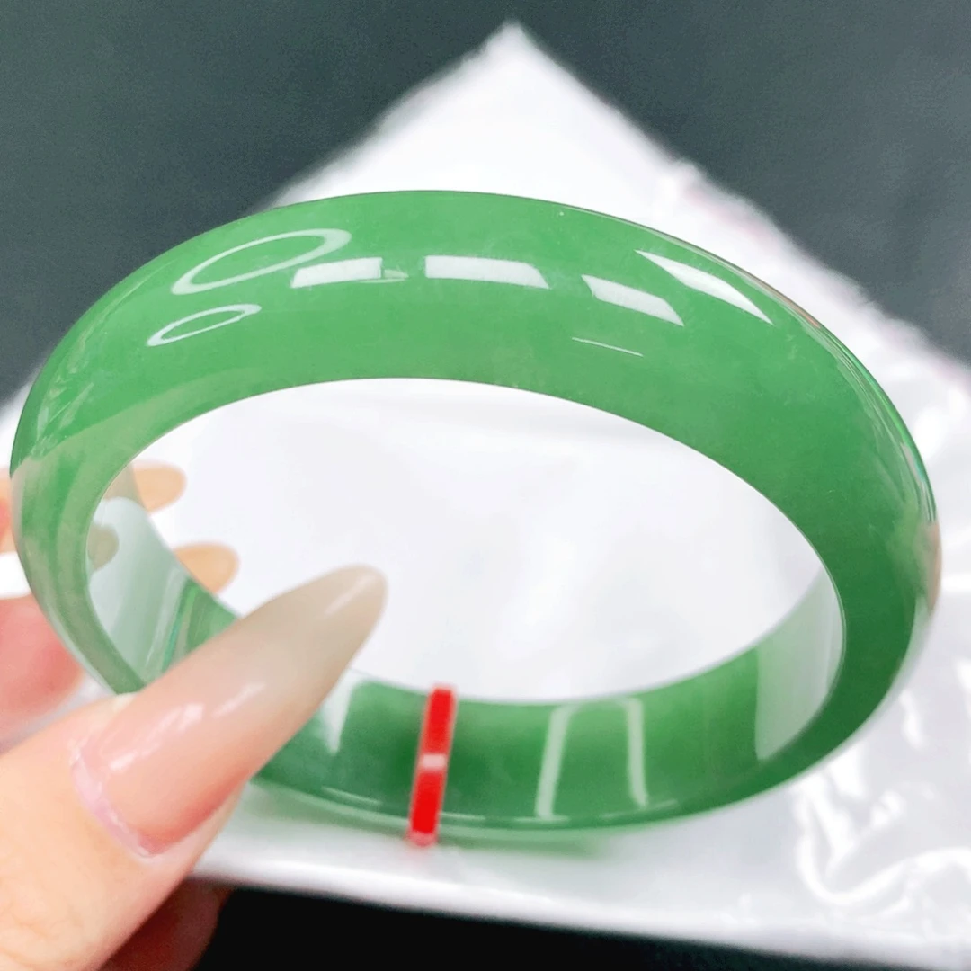 翡翠未镶嵌手镯58