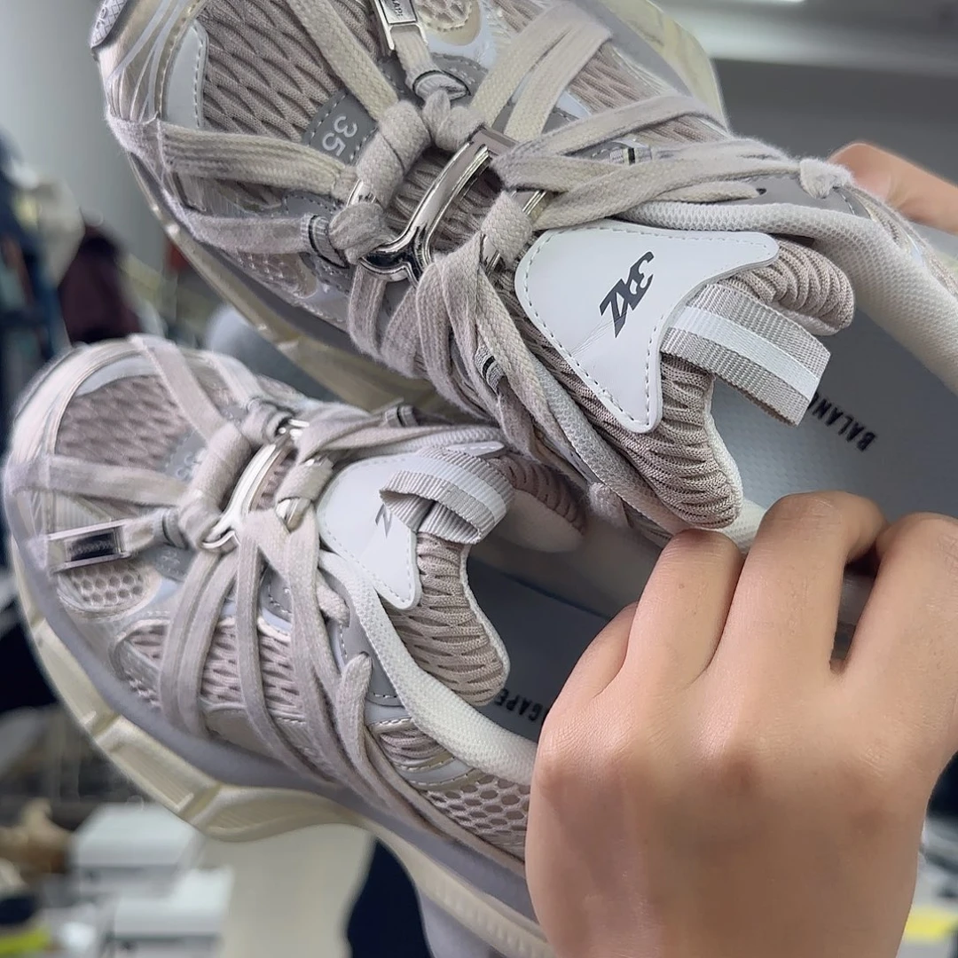 5212。35码老爹鞋女