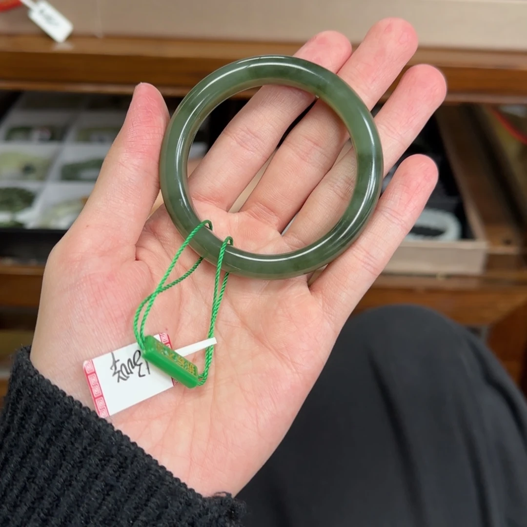 和田玉未镶嵌手镯54