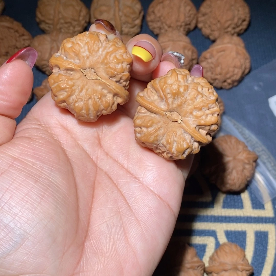 A***）文玩核桃吊坠38尺蓟县蛤蟆头