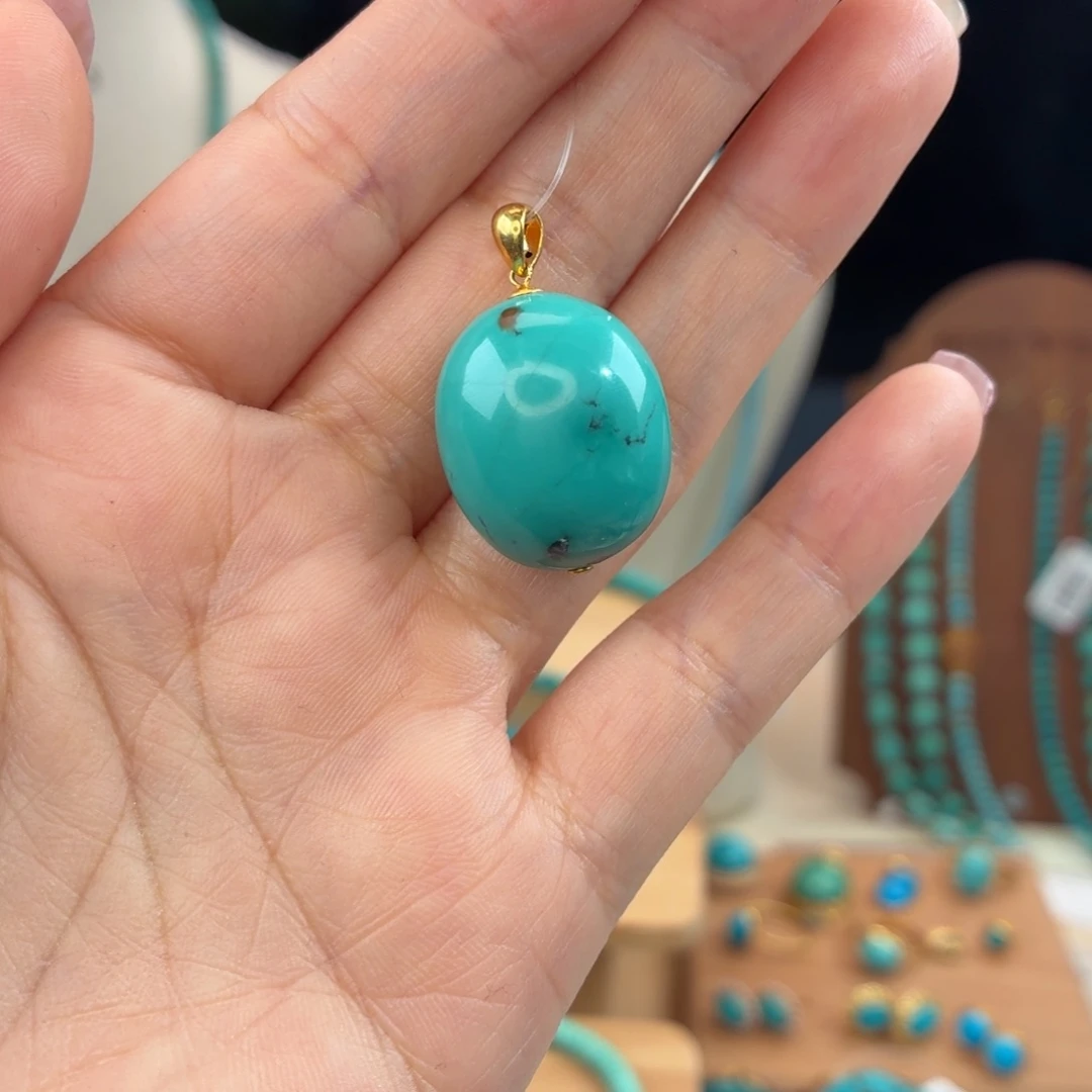 绿松石18K金镶嵌颈饰