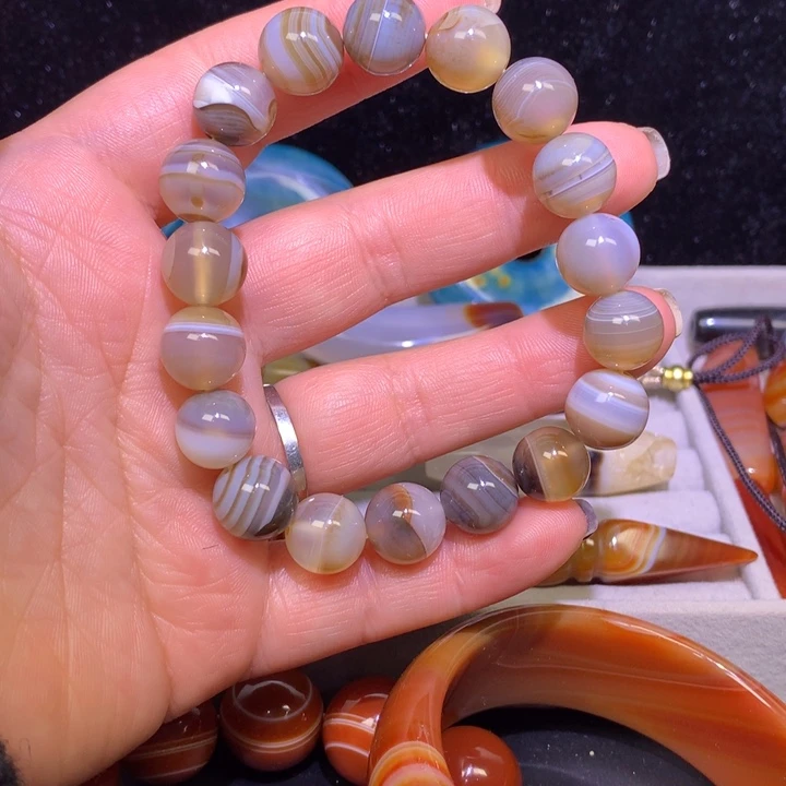 玛瑙/玉髓未镶嵌颈饰