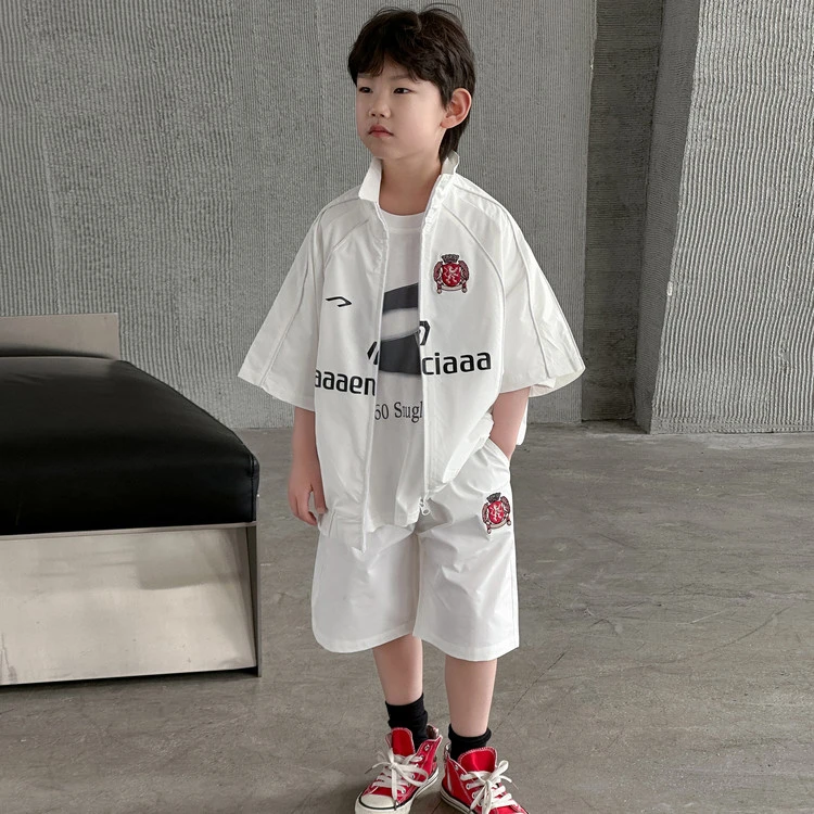 2025夏季新款时尚男童白色运动套装休闲百搭短袖短裤两件套潮