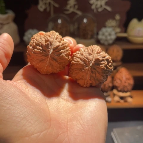 文玩核桃吊坠用****4荔枝纹27