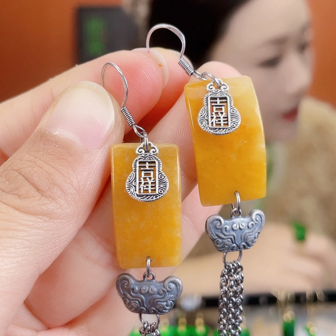 翡翠未镶嵌耳饰饰品