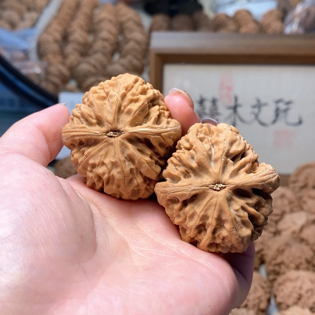 顺***智把件文玩核桃1111111111111111