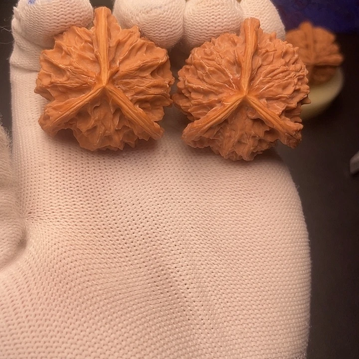 吊坠文玩核桃盘山