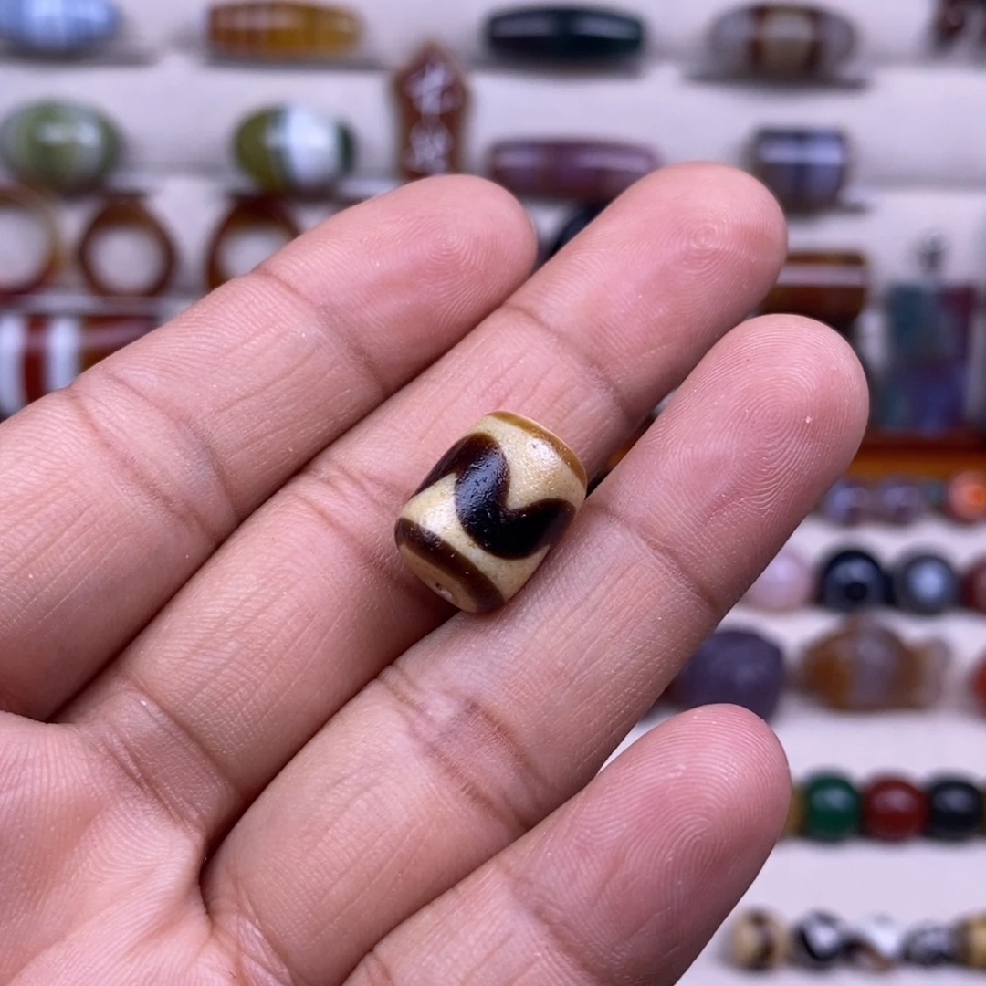 玛瑙/玉髓珠宝奇石未镶嵌无**畏