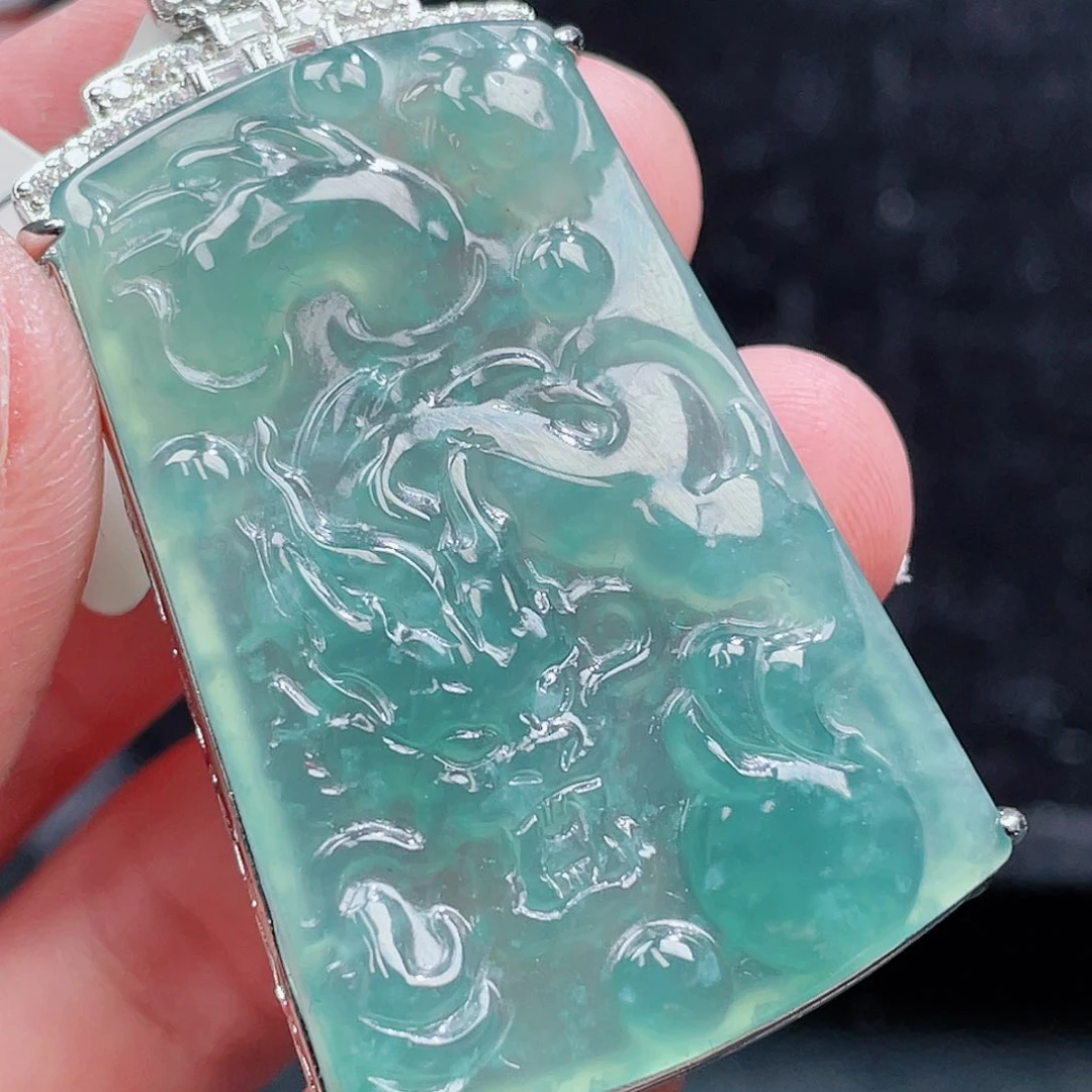 翡翠颈饰未镶嵌707，