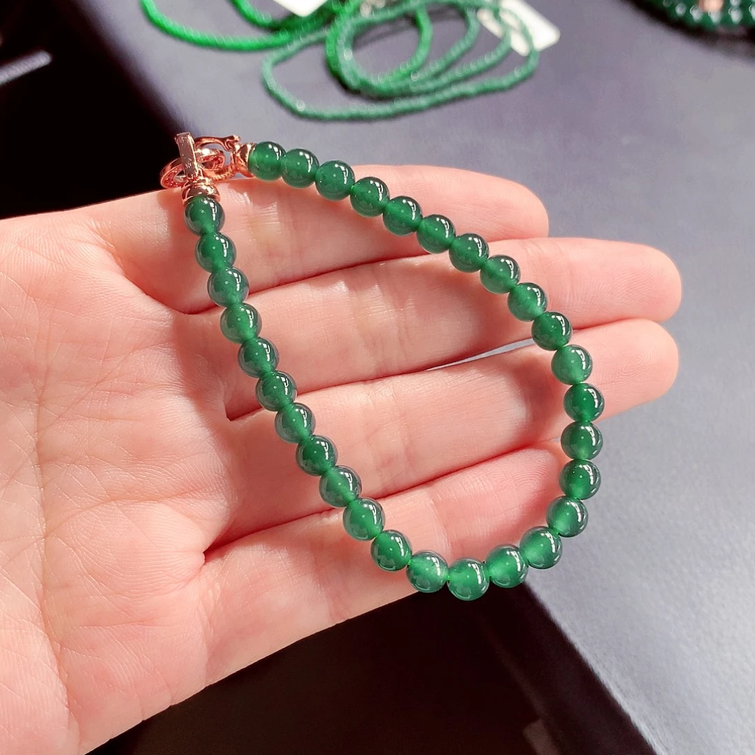 翡翠未镶嵌毛衣链