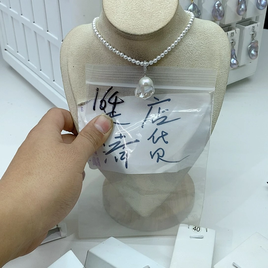 淡水珍珠颈饰合金