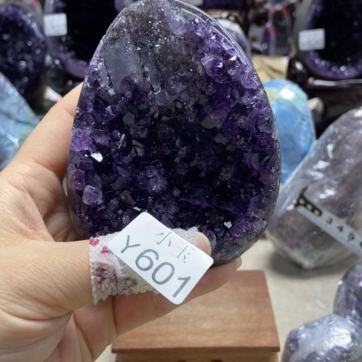 大型摆件（非配饰）未镶嵌水晶摆件