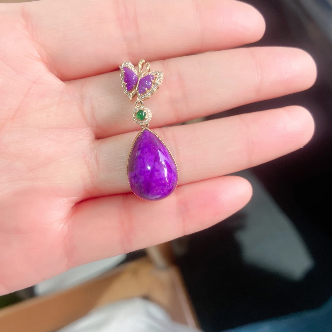 舒俱来吊坠18k金镶嵌