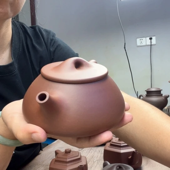 茶壶紫砂泥料底槽清