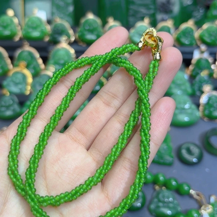 项链未镶嵌和田玉（碧玉）果绿麻花项链