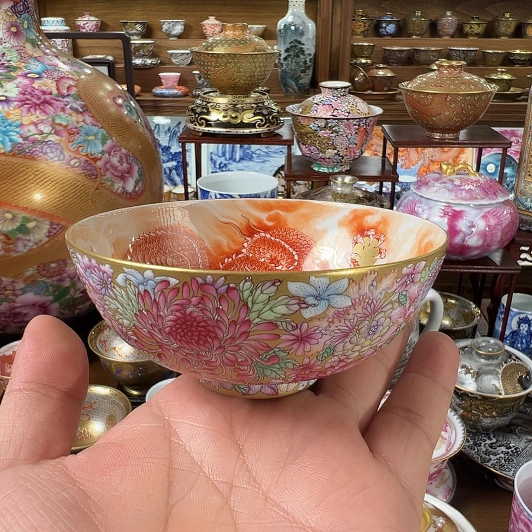 金地万花龙纹主人杯