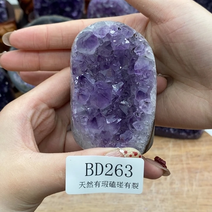 紫晶大型摆件（非配饰）未镶嵌