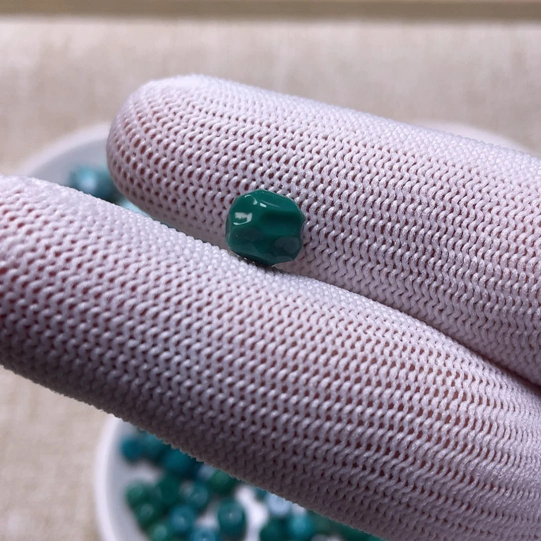 强***森绿松石未镶嵌配饰8.5