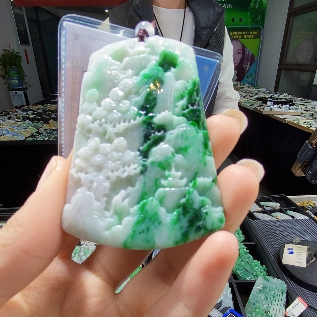 颈饰未镶嵌翡翠翡翠