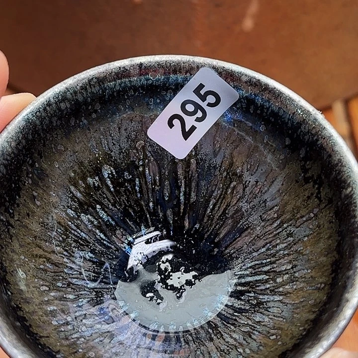 茶盏岁**河在一起就是要幸福快乐哦