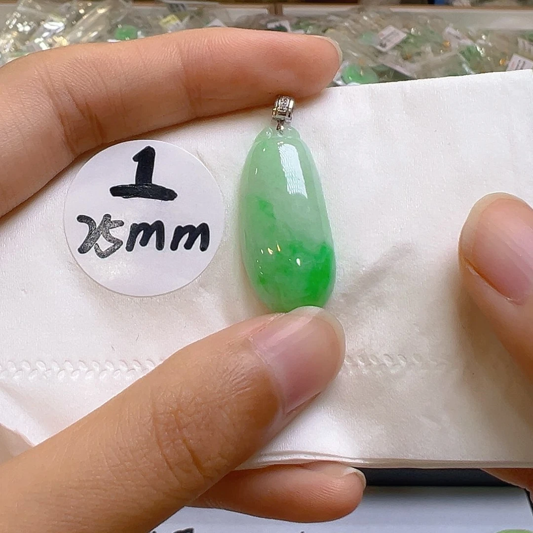 翡翠18K金镶嵌吊坠(不含链)翡翠