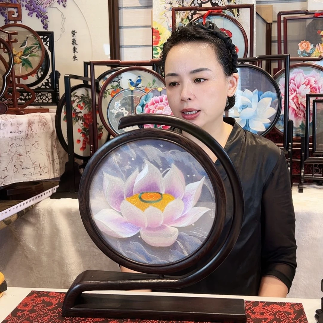织绣苏绣摆台手工